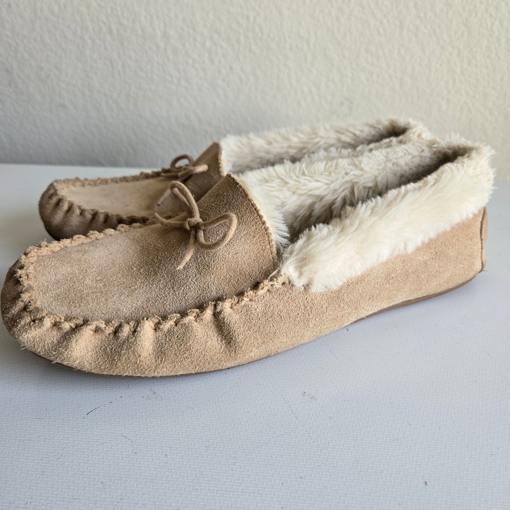 Talbots Womens 10M Tan Suede Leather Faux Fur Lined Moccasin Slippers CN5430